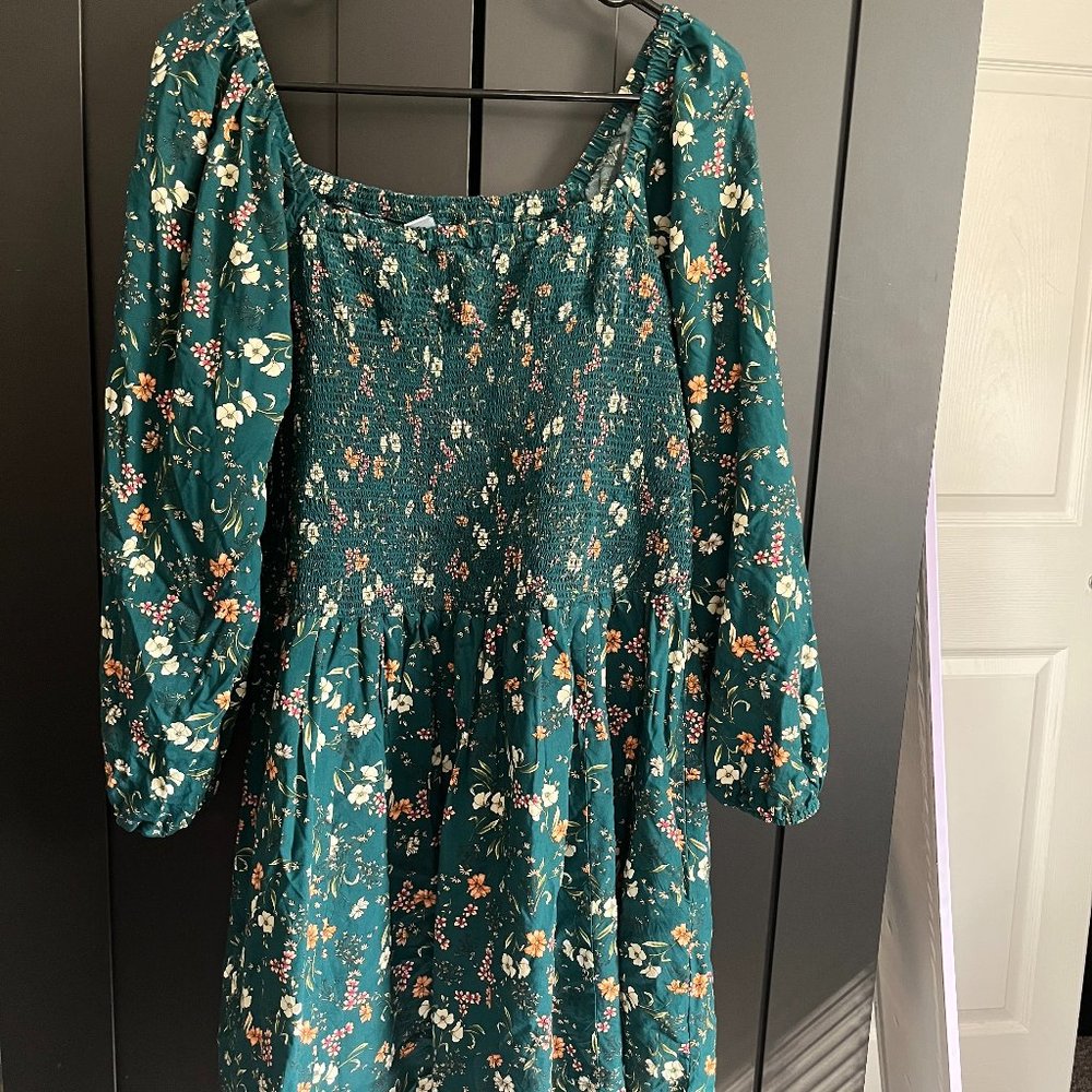 Old Navy Smocked Green Floral Mini Dress